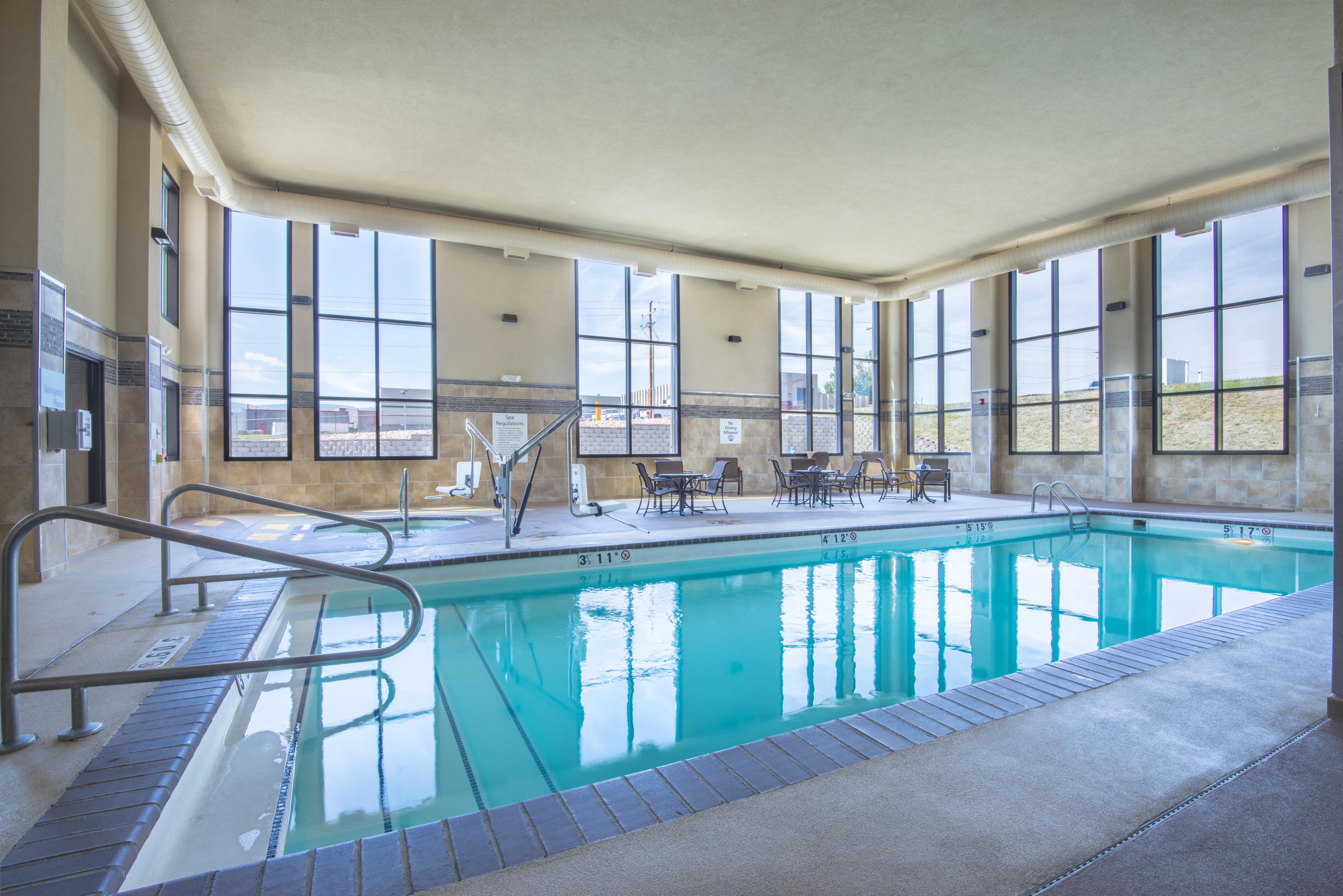 Holiday Inn Express Casper I-25 By Ihg Exterior foto
