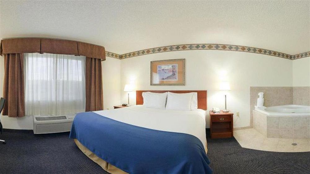 Holiday Inn Express Casper I-25 By Ihg Exterior foto